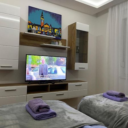 Apartman Mdb Subotica Buitenkant foto