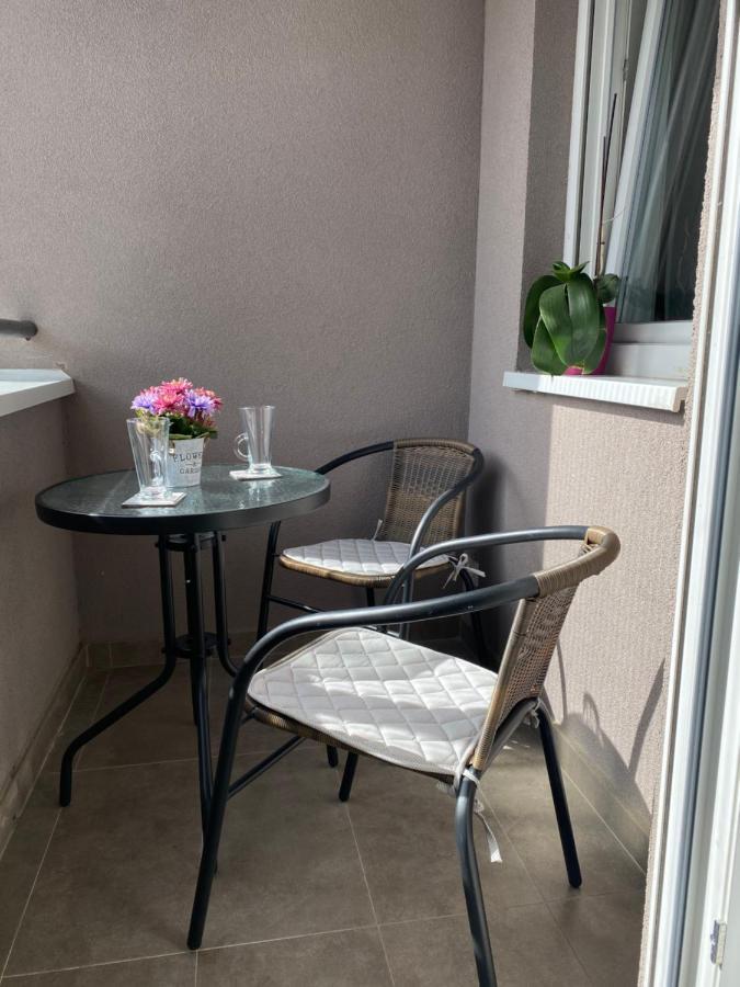 Apartman Mdb Subotica Buitenkant foto
